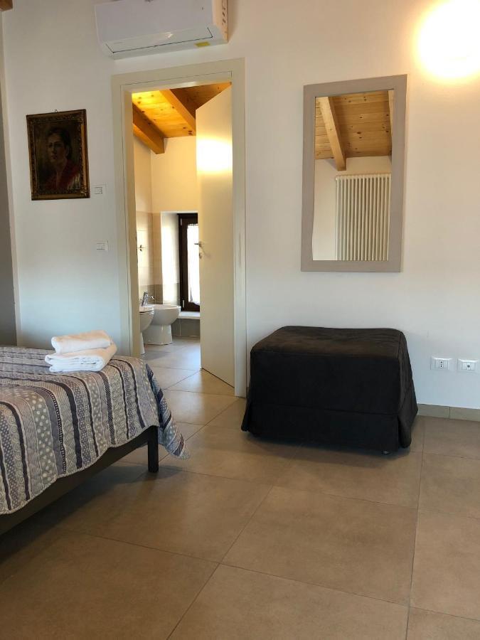 Hotel La casa della Ada Castelnuovo del Garda Exterior foto